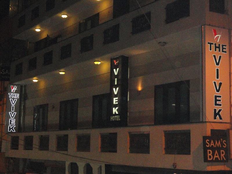 Vivek Hotel Nova Deli Exterior foto